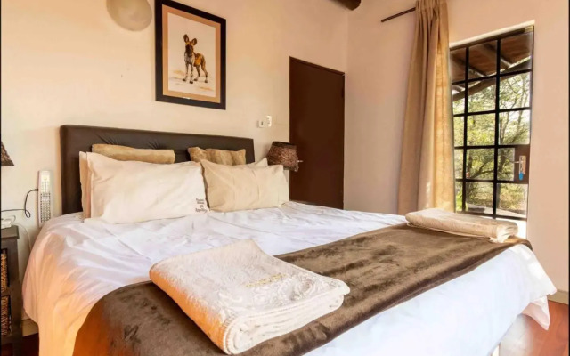 Mopani Manor