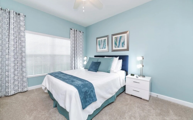1573 Moon Valley Drive