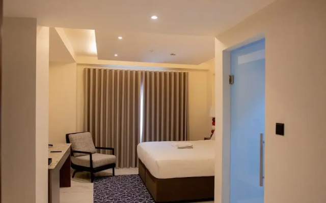 The Palms by Eagles Airport City