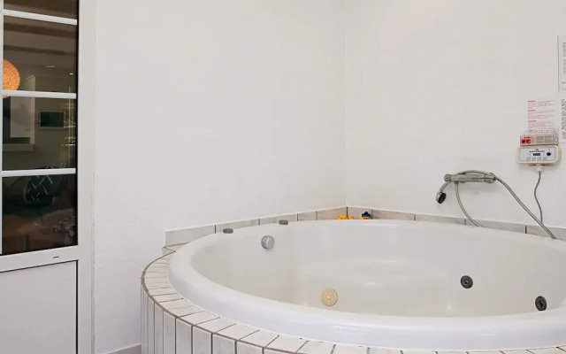 12 Person Holiday Home in Vaeggerlose