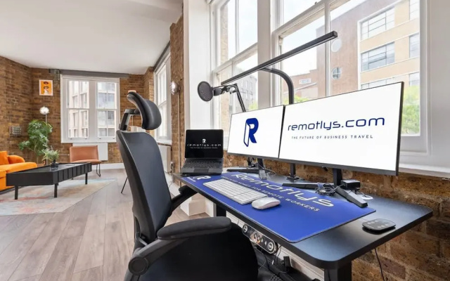 New Spacious Studio in Old St