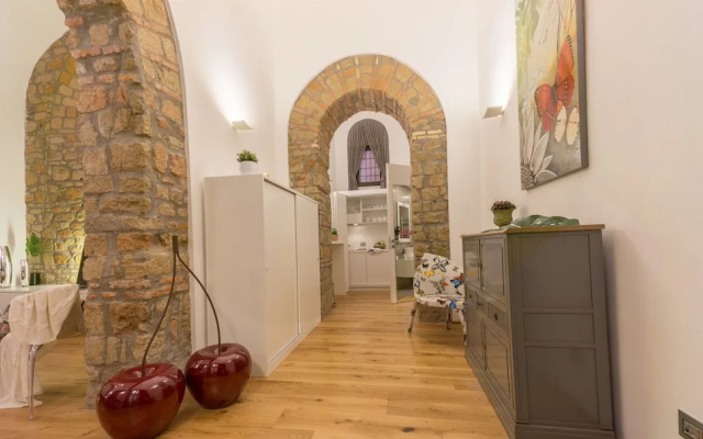 Colosseum Romantic Flat