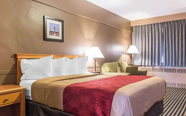 Econo Lodge Downtown Ottawa