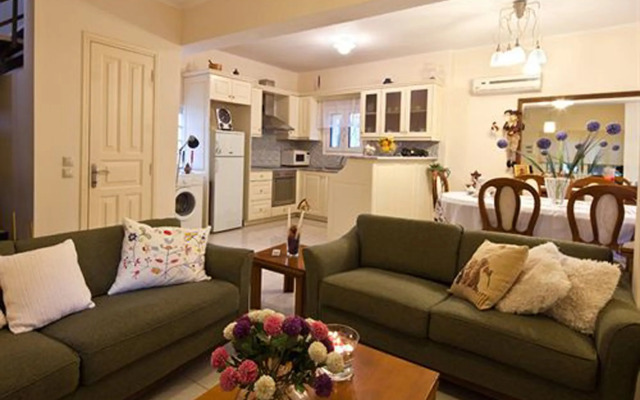 Kaloudis Apartments & Studios