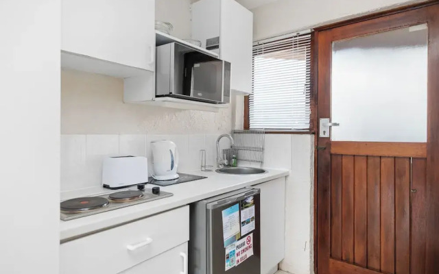 San Lameer Villa Rentals Bachelor Studio 2521