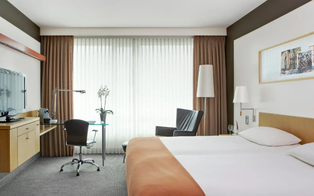 Steigenberger Airport Hotel Amsterdam Hotel