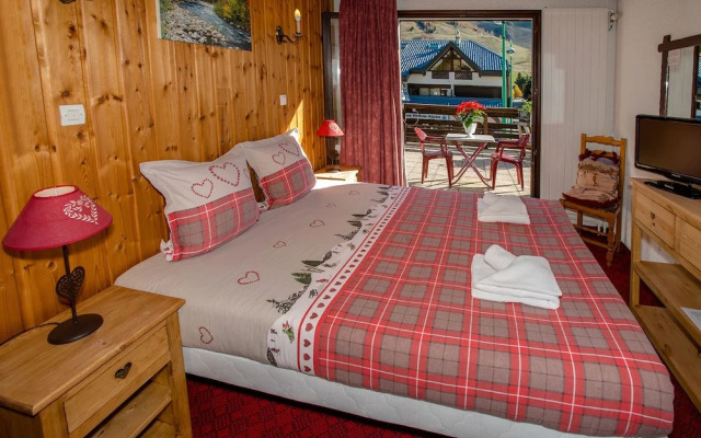 Hotel Le Cairn
