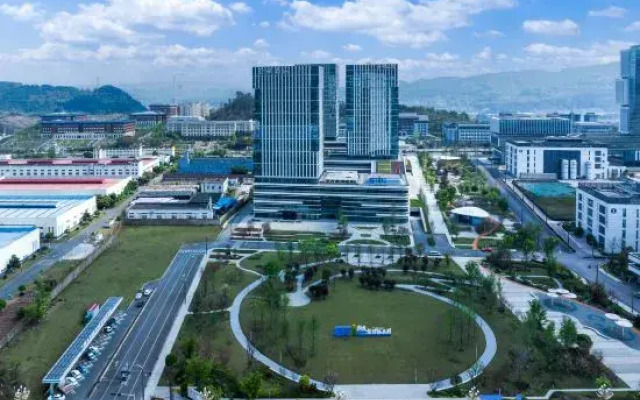 Yibin Lingang University City Convention and Exhibition Center Atour Hotel