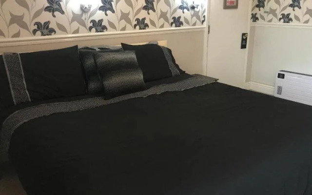 Glendale Guest House
