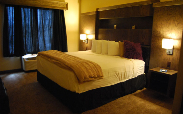 Scholar Morgantown, Tapestry Collection by Hilton