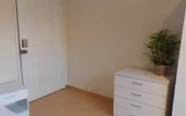 Jaylets Budget Leicester