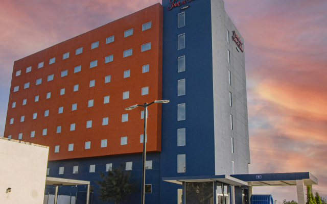 Hampton Inn & Suites by Hilton Salamanca Bajio
