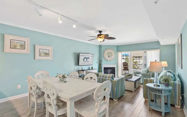 Island Cabana 204