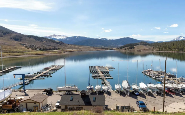 The Lodge at Lake Dillon #308