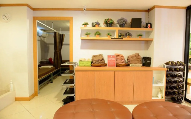 ZEN Rooms Ratchaprarop