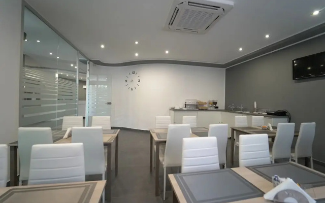 DH Hotel