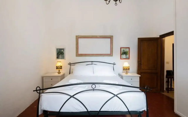 Ponte Vecchio Cozy Flat