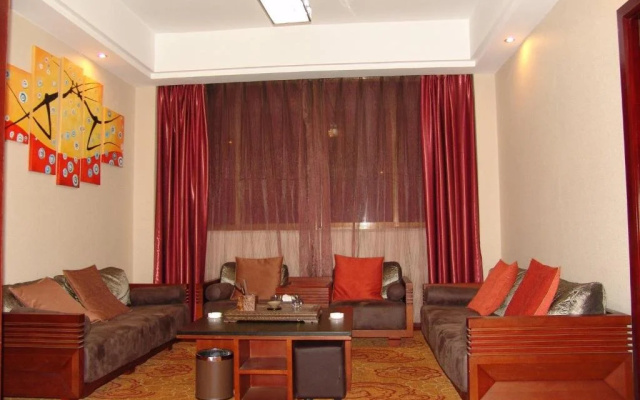 Hong He Hotel(昆明红河宾馆(火车站店))