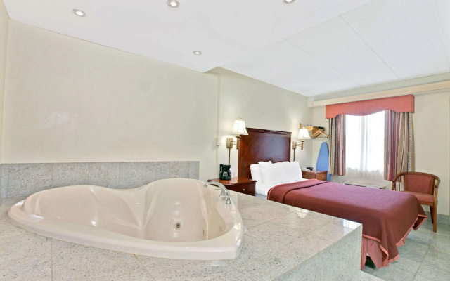 Travelodge by Wyndham Parsippany