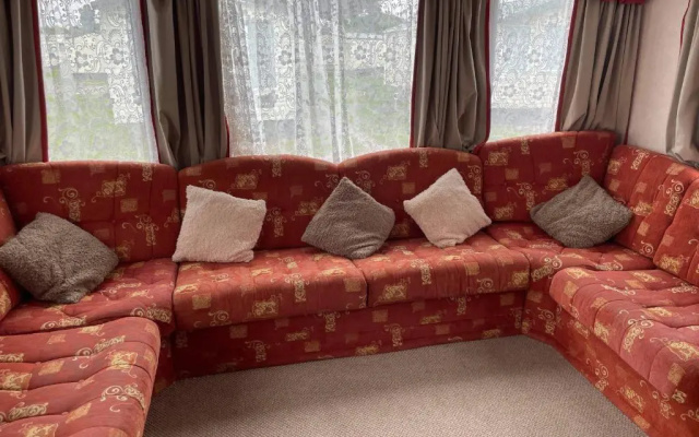 Lovely 3 Bedroom 8 Berth Caravan in Rhyl