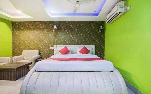The Silver International By OYO Rooms