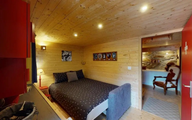 Authentic chalet full of charm, 5min. from Anzère