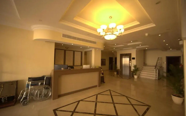 Rose Palace Hotel Suites
