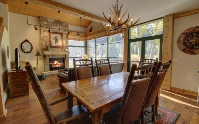 Ski Tip Ranch 8739