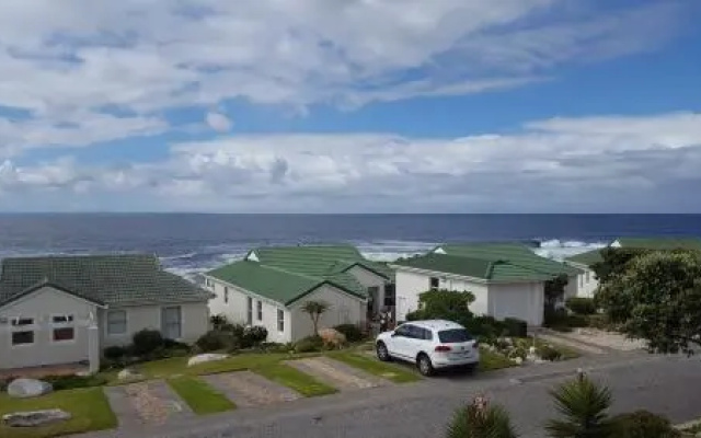 Whale View Self Catering Apartment