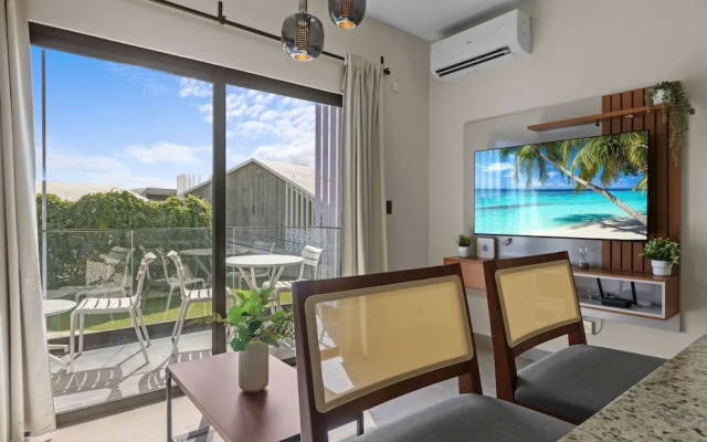 NOK Modern 1BR Apartment With Terrace in Vistacana