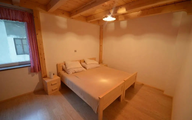 Apartments Mojca