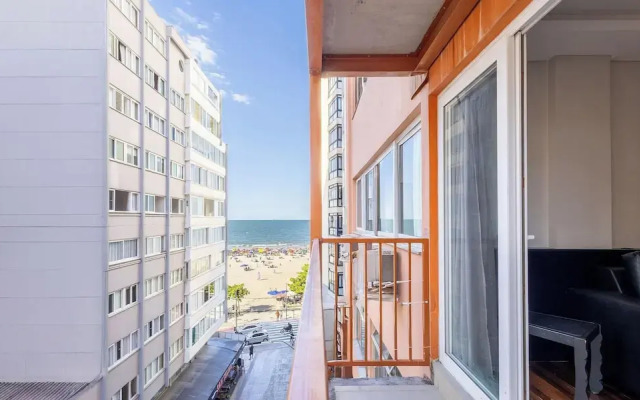 Apartments 50m From the Main Beach in BC - MRD