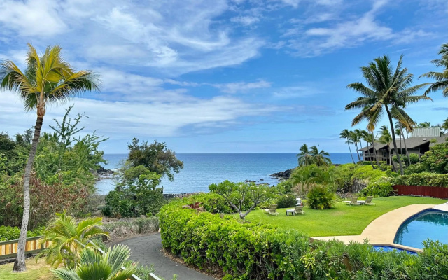 Ocean Breeze Kona Home