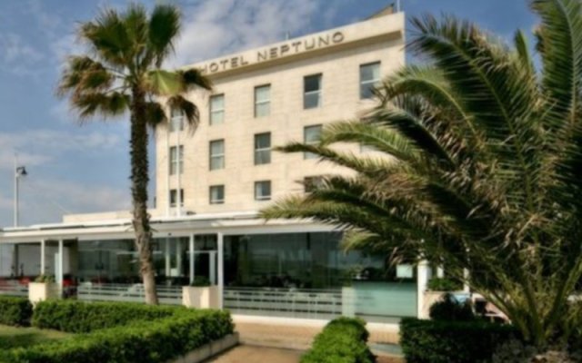 Hotel Neptuno in Valencia, Spain from 203$, photos, reviews - zenhotels.com hotel front