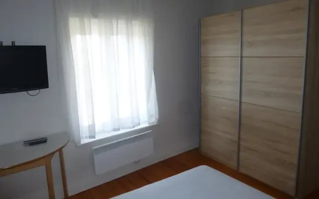 Property With 2 Bedrooms in Rougemont