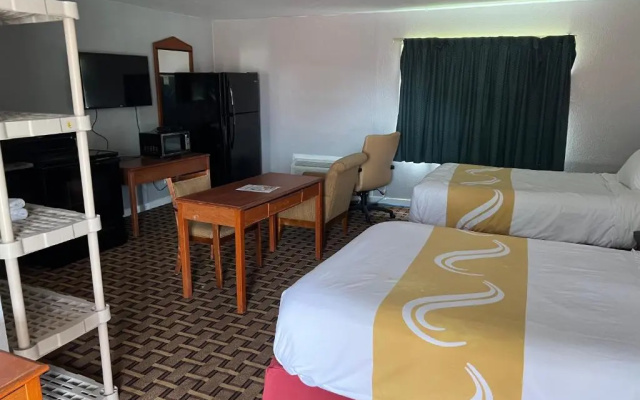 Budget Inn