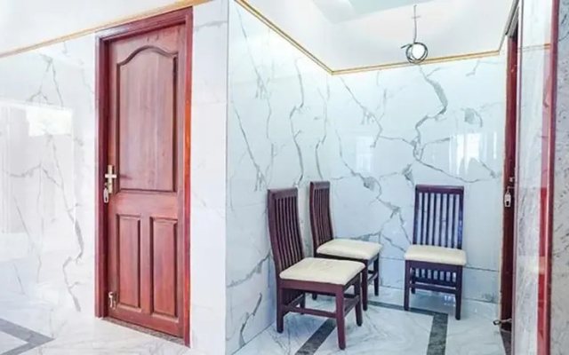 Hotel O Eswar Residency