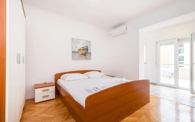 Studio Apartments Near Center 2