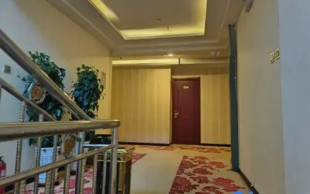 Yuweilan Business Hotel