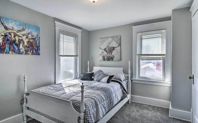 Dog-friendly Home ~ 14 Mi to Highmark Stadium
