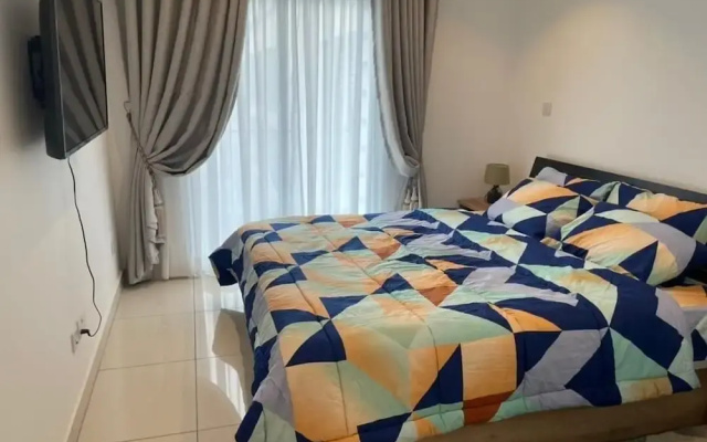 Easy Stay at Embassy Gardens Apartment