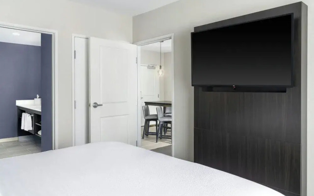 Residence Inn Detroit Dearborn