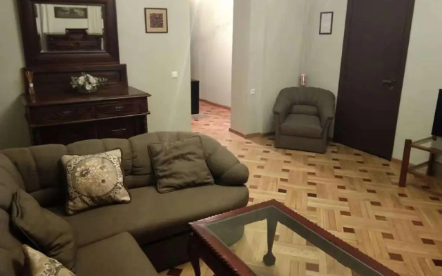 Merab Kostava Street 44