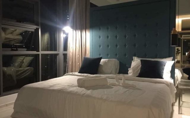 The Robertson Suite