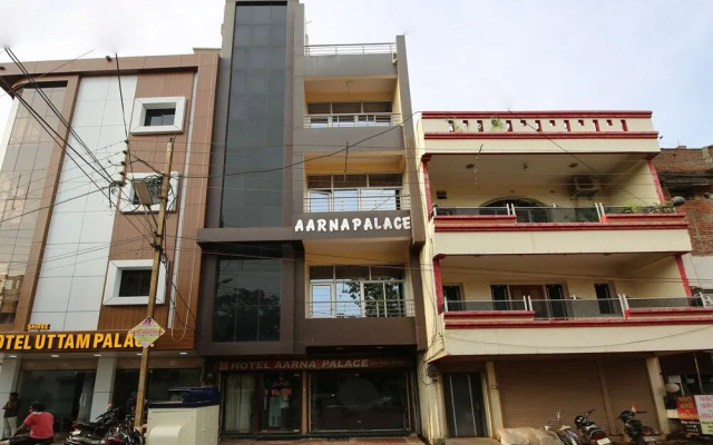OYO 48533 Hotel Aarna Palace