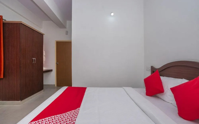 Oyo 30686 G K Residency