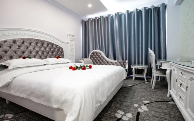 Civil Aviation Hotel