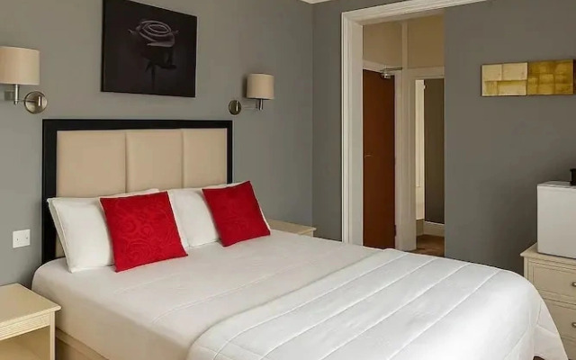 The Queens Road Hotel