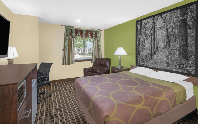 Super 8 by Wyndham Webster City IA
