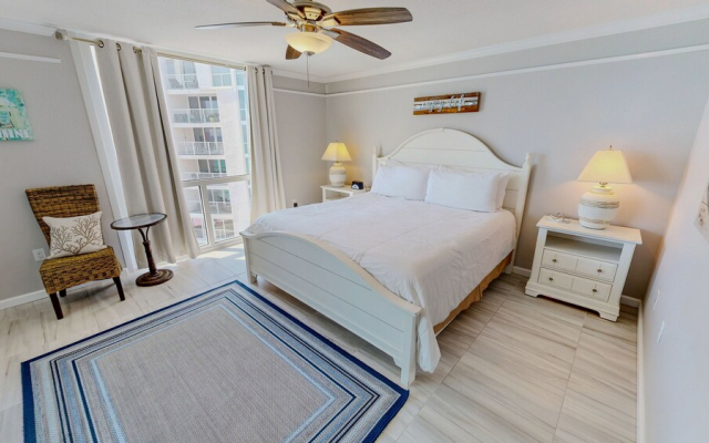 Shoreline Towers 1105 2 Bedroom Condo
